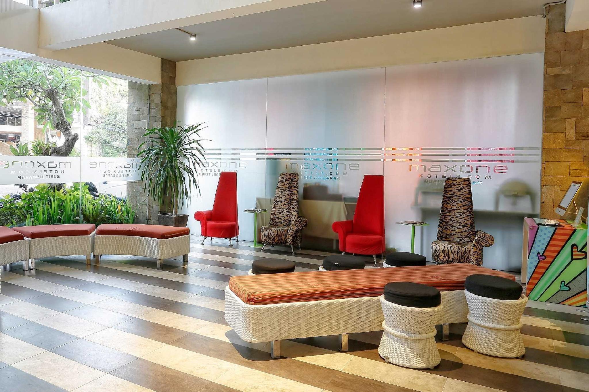 Maxonehotels At Bukit Jimbaran Zewnętrze zdjęcie
