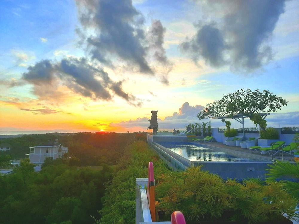 Maxonehotels At Bukit Jimbaran Zewnętrze zdjęcie